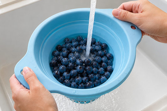 Collapsible Silicone Colander & Fruit Strainer Bowl